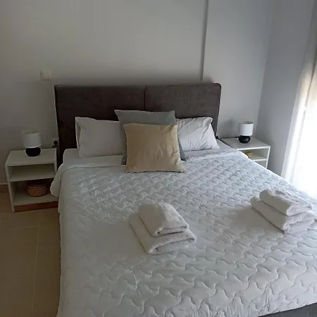 Pearl Apartments1